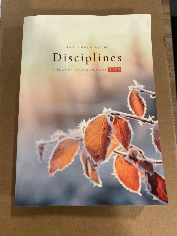 Photo 1 of The Upper Room Disciplines 2025: A Book of Daily Devotions