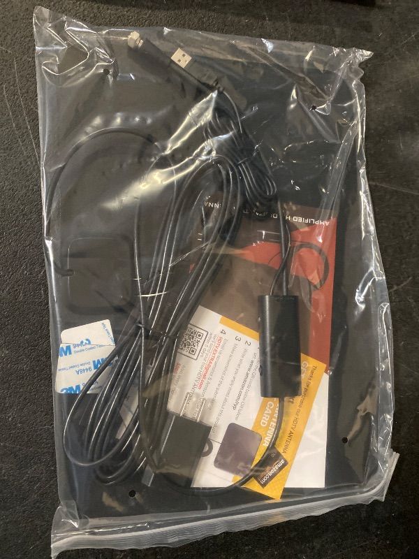 Photo 1 of Amplified HD Digital TV Antenna