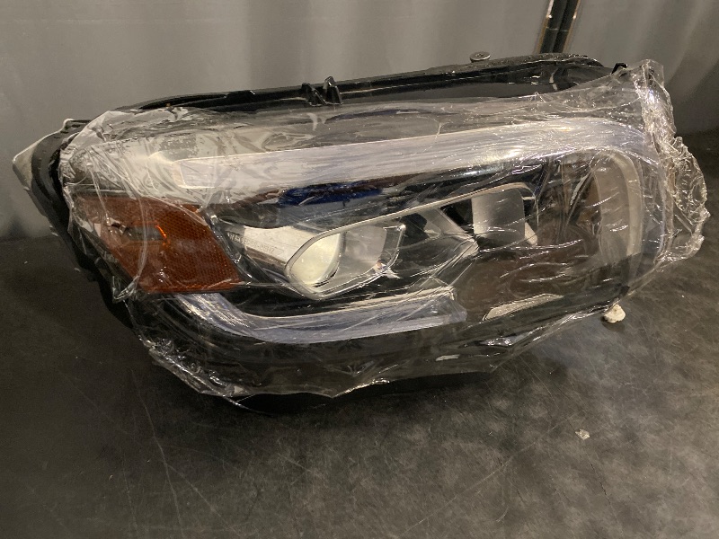 Photo 1 of US 2018-2020 For Mercedes Benz GLB200 GLB247 Car Headlamp Assembly LED Headlight GLBX247 GLB180 GLB220