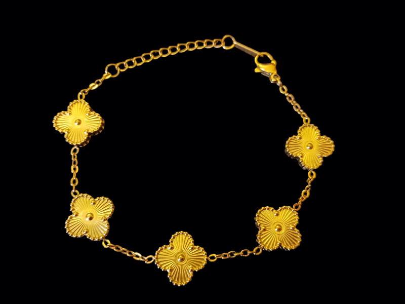 Photo 1 of Jeenmata Yellow Gold Stainless Steel Size 7.25 Delicate Flower Chain Bracelet