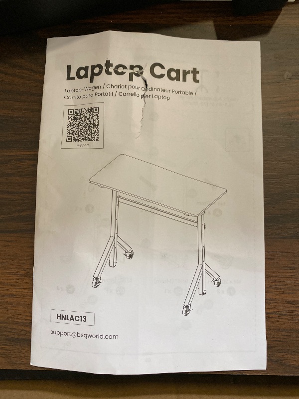 Photo 1 of 28.3" _ 46.5" Laptop cart (Laptop Wagen)