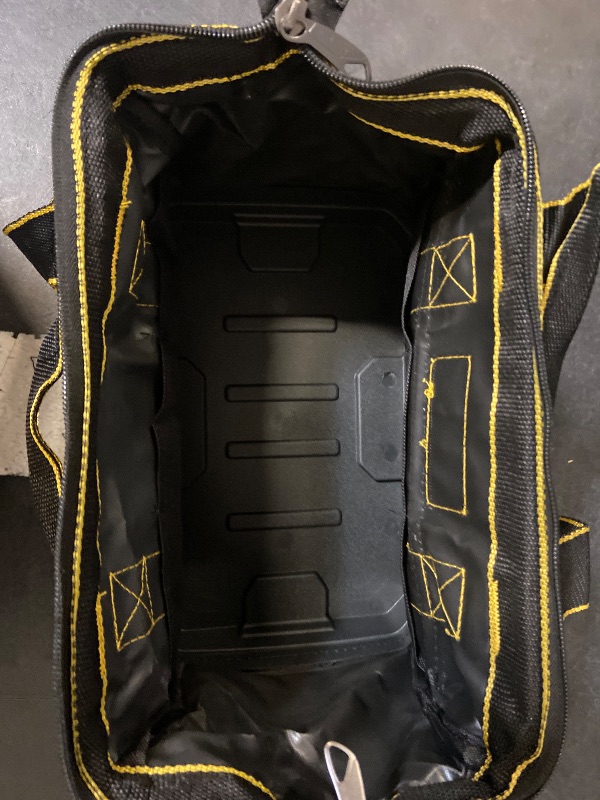 Photo 1 of Electrician Specific Portable Camouflage Canvas Thickened, Sturdy, And Durable Portable Diagonal Storage bag