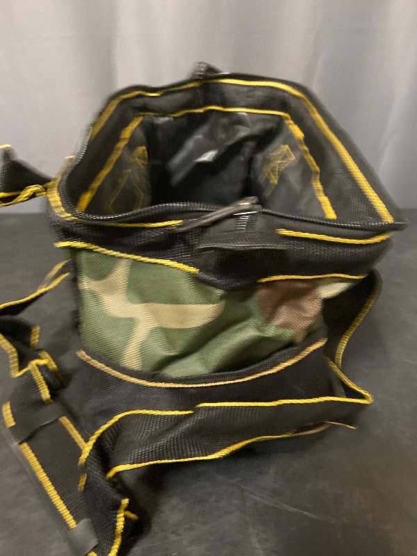 Photo 1 of Electrician Specific Portable Camouflage Canvas Thickened, Sturdy, And Durable Portable Diagonal Storage bag
