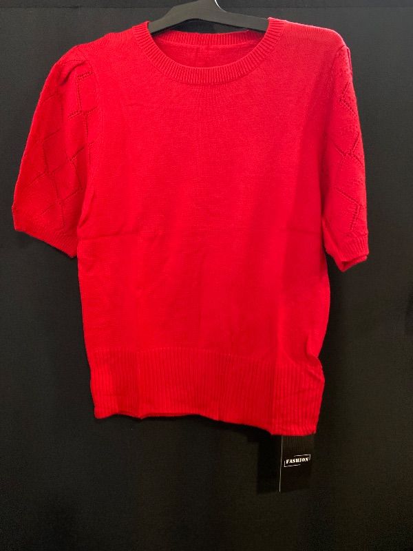 Photo 1 of Size M Womens Short Sleeve Lightweight Sweaters Crewneck Knit Pullover Tops with Crochet Sleeve Casual Crochet Blouse Shirt -Red