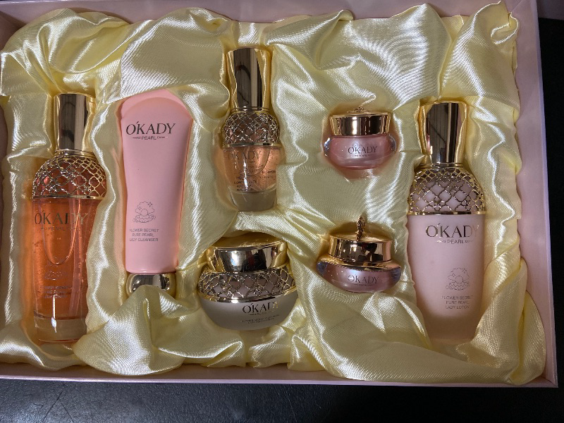 Photo 1 of OKADY Pearl Skin Tender Seven-Piece Set - Increase Skin Elasticity, Pearl | Lighten Skin Tone - Young Skin, Facial Skin Care, Day And Night Skin Care, Suitable For Dry - Combination Skin, The Best Choice For Gifts, Quality Texture Skin Care Gift Box44.00
