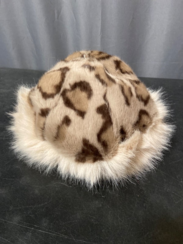 Photo 1 of Size M Size L 2pc set tan Cheetah Printed Faux Fur Bucket Hat and Fur-Free Fox and Mink (Faux Fur) Jacket
