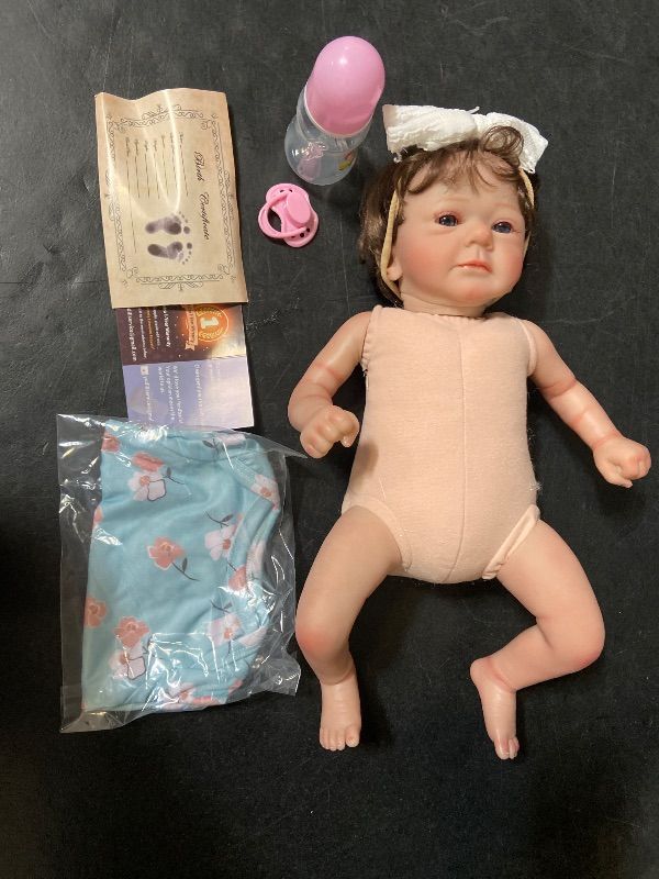 Photo 1 of Lifelike Reborn Baby Dolls Cheap 18 Inch Realistic Newborn Girl Dolls with Poseable Body Soft Weighted Real Life Looking Baby Doll Real Babies Reborn Doll with Toy Accessories Gift for Kids