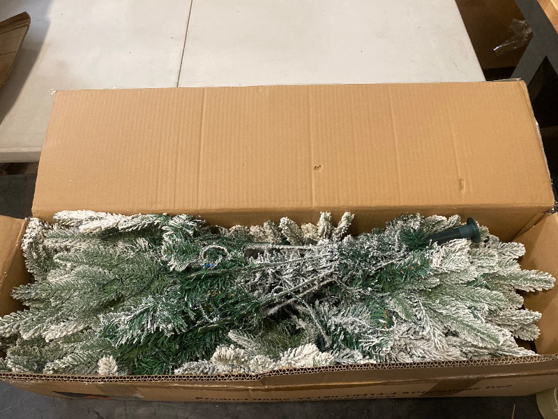 Photo 1 of Northlight 4.5'  Flocked Madison Pine Artificial Christmas Tree,

