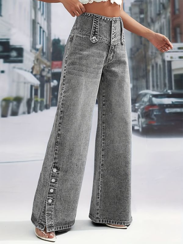 Photo 1 of Size L QBLB Women's Casual Loose Jeans - Button Waistband & Cuff Design