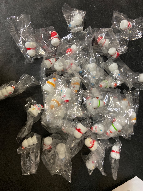 Photo 1 of AWEELON48 Pcs Mini Snowman Figurines Christmas Tiny Resin Snowman Decoration with Hat Xmas Micro Landscape Ornament Garden Accessories Mini Winter Ornaments for Crafts DIY Xmas Party?6 Style?