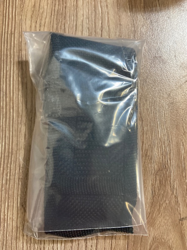 Photo 1 of *3.5in Outdoor Edge multi-use holster is constructed from durable nylon, Sheaths Knife Pouch