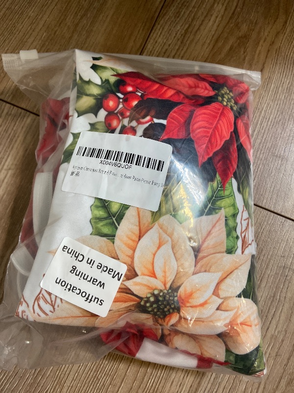 Photo 1 of Aytipun Christmas Round Fitted Tablecloth with Elastic for 44-48 Inch Tables Winter Floral Leaves Print Fitted Table Cover Waterproof Holiday Theme Farmhouse Indoor Outdoor Patio Picnic Party Decor