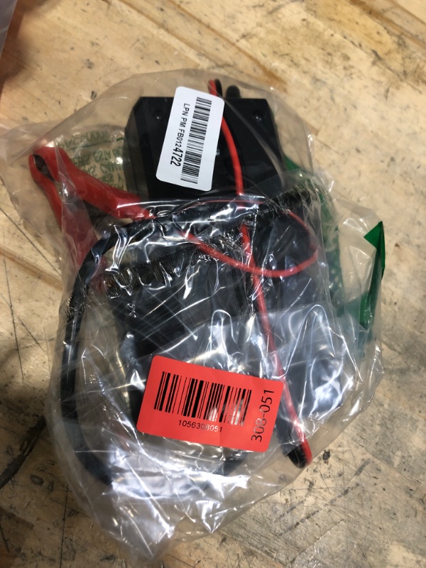 Photo 1 of ***(USED/ UNABLE TO TEST)***14.6V 10A LiFePO4 Battery Charger for 12V Lithium Iron Phosphate Batteries – Fast Charging, High Efficiency, LED Indicator, Durable Design with Overheat Protection