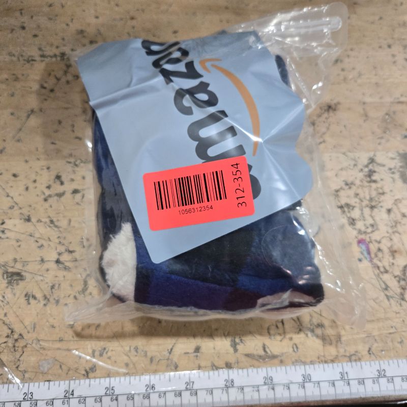 Photo 1 of ***USED*** Malier Dog Winter Coat, Classic Plaid Fleece Dog Cold Weather Coats Dog Jacket with Pocket, Windprood Warm Dog Coat Vest Winter Pet Clothes Apparel for Small Medium Large Dogs (Blue, Medium)