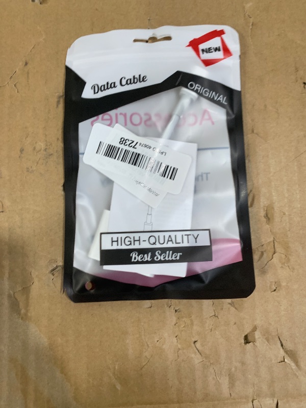 Photo 1 of [MFi Certified] USB C to HDMI Adapter for iPhone 17 16 15 to TV, 4K@60Hz Type-C to HDMI Adapter with 100W Fast Charging Port for iPhone 17/17 Pro/17 Pro Max/Air/16 15 Pro Max to HDTV Projector Monitor