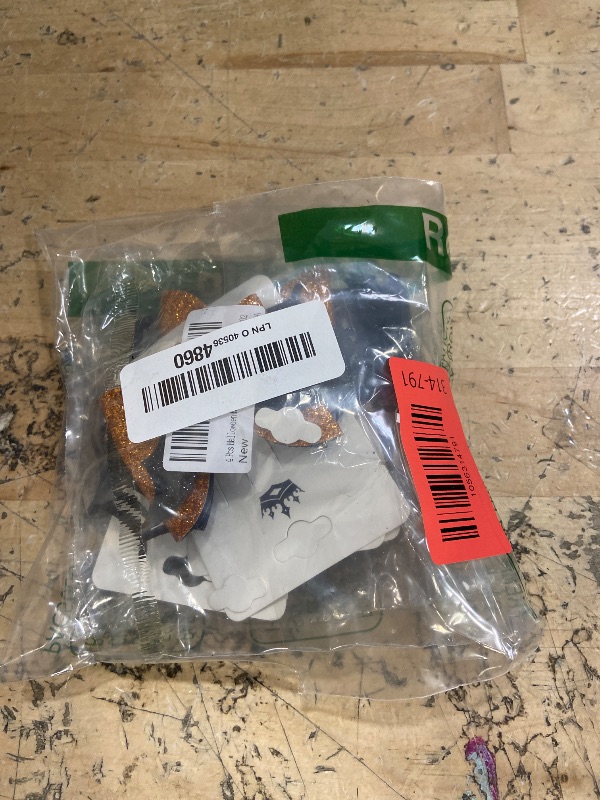 Photo 1 of 4 Pcs Halloween Hair Bow Clips Hair Accessories Cute Bat Spider Glitter Hair Barrettes Holiday Headdress Hairpin for Girls Women Kids Party Cosplay Prezzie