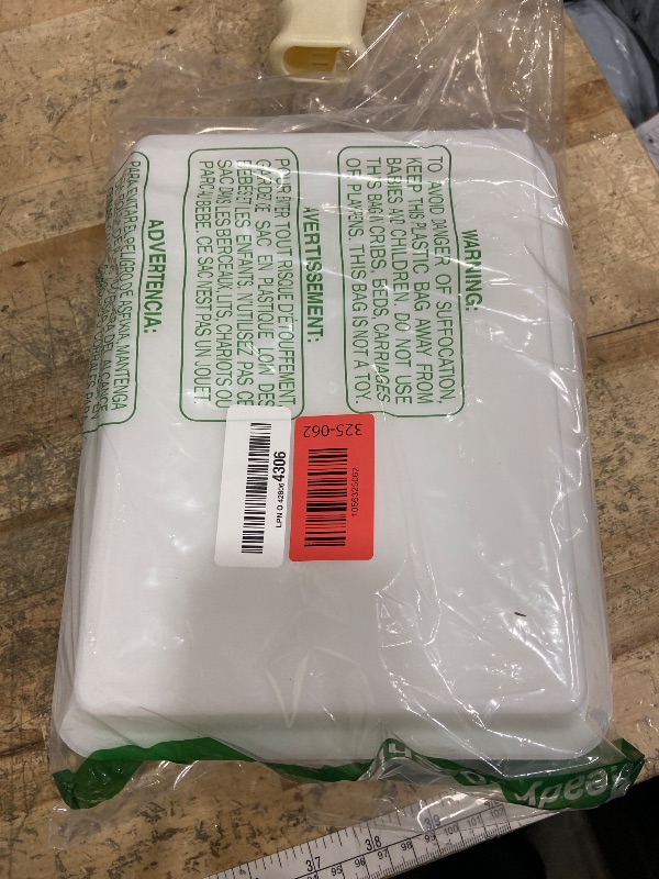 Photo 1 of 12 Pack Plastic Art Trays,Activity Crafts Tray,Stackable Serving Tray for Kids DIY Projects,Painting,School,Home,Beads(White)