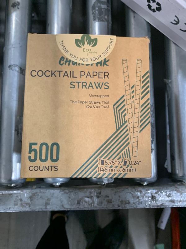 Photo 1 of [500 Counts] Chunspak 5.75 inch Disposable Red White Striped Small Paper Straws for Cocktail, Coffee and Short Drinks - Eco-friendly