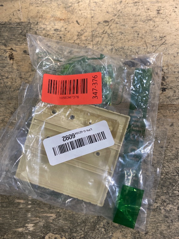 Photo 1 of 1 Set Dollhouse Miniatures, 1/12 Scale Miniature Dollhouse Farm Tool Accessories, Plastic Mini Farm Tool Shovel Rake for Micro-Landscape Scene Lightweight Dollhouse Decor