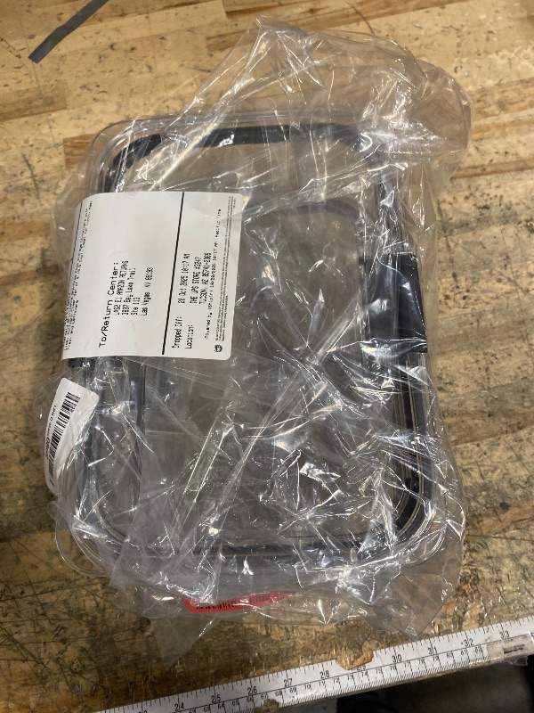 Photo 1 of ****LIDS ARE CRAKCED*** Rubbermaid Brilliance BPA-Free Food Storage Containers with Lids, Airtight Clear Set of 2 (9.6 Cup), Ideal for Lunch, Meal Prep, and Leftovers