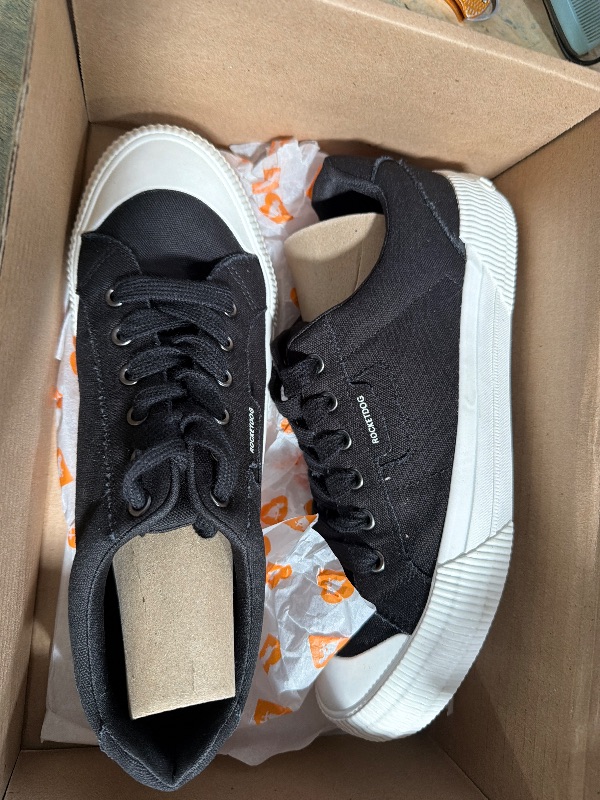 Photo 1 of ** slightly used** Rocket Dog Women's Cheery Sneaker, Black, 10