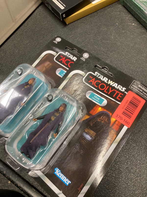 Photo 1 of *2 pack* STAR WARS The Vintage Collection Mae (Assassin), The Acolyte 3.75 Inch Collectible Action Figure