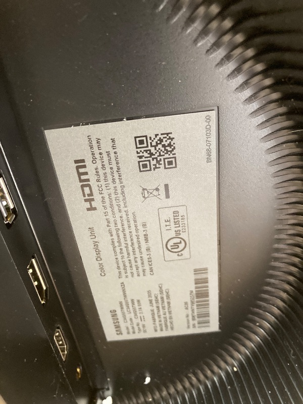 View 3 of ***DAMAGED -SELLING AS PARTS ONLY***  -Samsung 34' Odyssey G5 Ultra-Wide Gaming Monitor with 1000R Curved Screen, 165Hz, 1ms, FreeSync Premium, Large Display, Eye Comfort, Multiple Ports, WQHD, LC34G55TWWNXZA, Black************************BROKEN NO RETURN