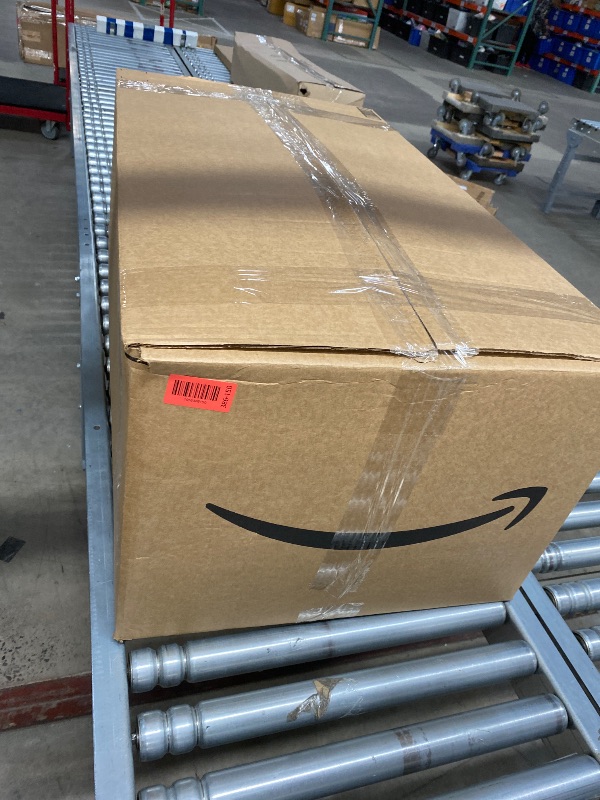 Photo 1 of ******NO  REFUND **** NO RETURN***** Nellis Variety Box: Medium