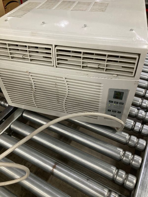 Photo 1 of ***USED *** Window Air Conditioner–Cools up to 550 Sq. Ft., Ultra Quiet with Open Window Flexibility, Compatible with Alexa/Google Assistant, 35% Energy Savings (Renewed)