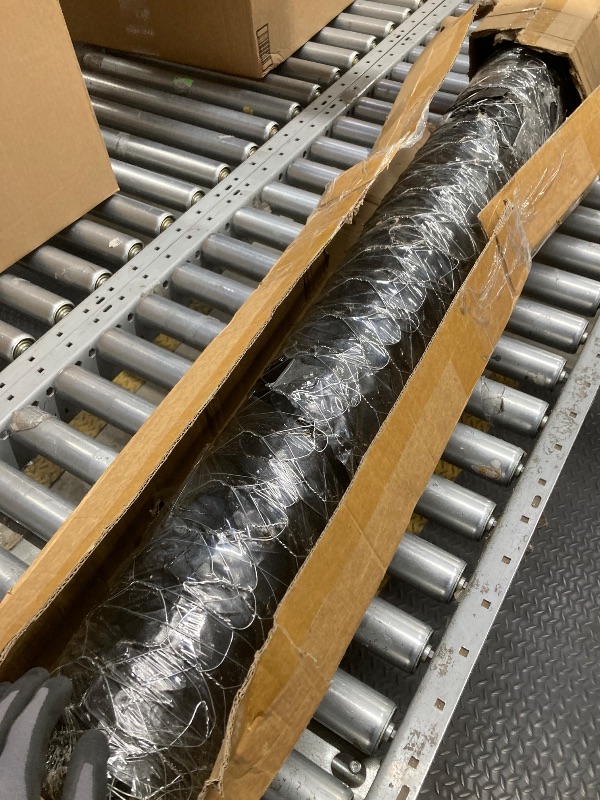 Photo 1 of *Damage to box/Wire may be damaged* *Size unknown* Chicken Wire Fencing 