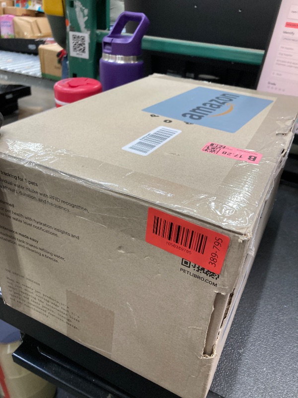 Photo 1 of *USED* PETLIBRO RFID Multi Cats Water Fountain with Cat Recognition & Hydration Monitoring, Pump-Free Auto Cat Water Dispenser, Large Capacity 101oz/3L, 2.4G Wi-Fi APP Control Cat Fountain x2 Collar Tags