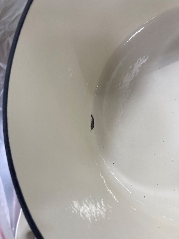 Photo 1 of ***DAMAGED  --ENAMEL CHIP INSIDE & OUTSIDE -SEE PHOTOS*** ----------- Enameled Cast Iron Dutch Oven - Umite Chef 5QT Pot with Lid & Cotton Potholders - Heavy-Duty Cookware for Bread Baking, Braising, Stews, Roasting(Cream White)