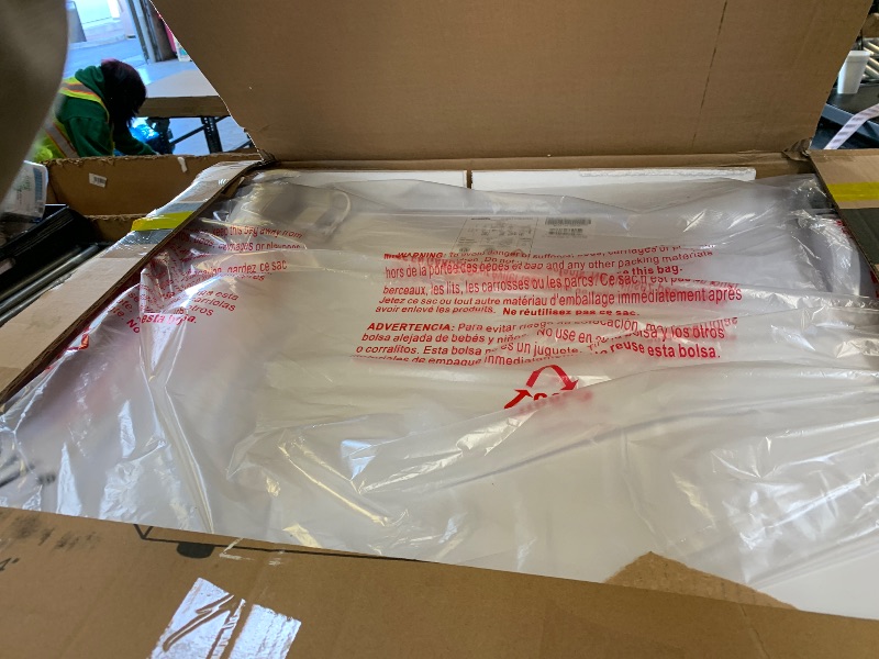 Photo 1 of KoolMore SCF-7C Deep Chest Freezer with Two Wire Basket, 7 cu. ft. Food and Meat Storage, for Commercial and Home Use ETL Certification, White