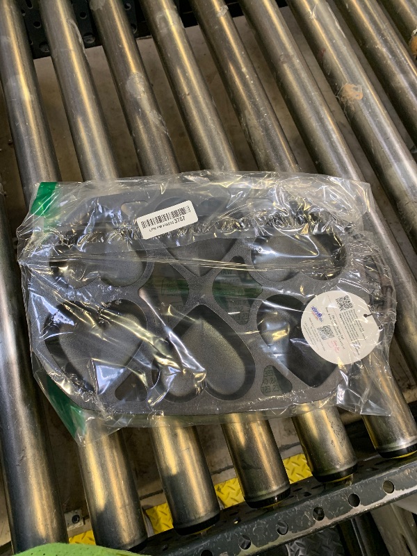 Photo 1 of **HANDLE BROKEN** Lodge Manufacturing Company Seasoned Cast Iron Heart Mini Cake Pan