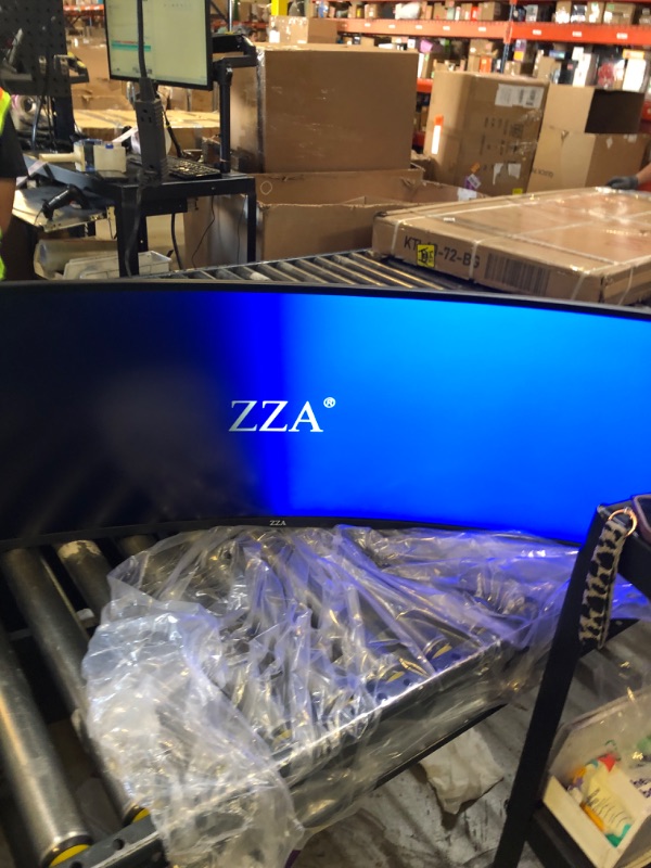 Photo 1 of ZZA MONITOR BROKEN HALF OF SCREEN BLACK