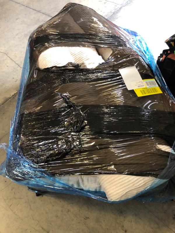 Photo 1 of BONLESS WHITE COUCH UNKNOWN EXACT SIZE