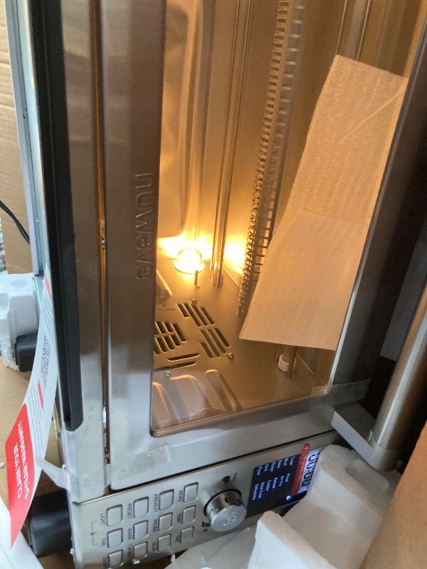 Photo 1 of **DENT IN BACK***Nuwave Bravo XL Pro Air Fryer Toaster Oven with Grill Combo, 2025 New Ultra-Fast Convection System, 35% Crispier, 2X More Even, 142 Presets, 50-500F, Smarter Probe, PFAS Free, 30QT, Stainless Steel