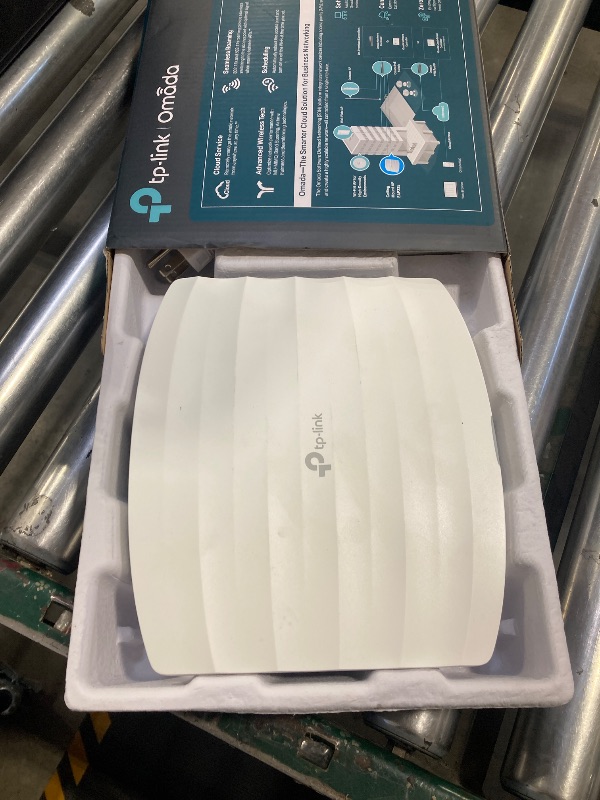 Photo 1 of TP-Link EAP225 Omada AC1350 Gigabit Wireless Access Point Business WiFi Solution w/Mesh Support, Seamless Roaming & MU-MIMO PoE Powered SDN Integrated Cloud Access & Omada App White