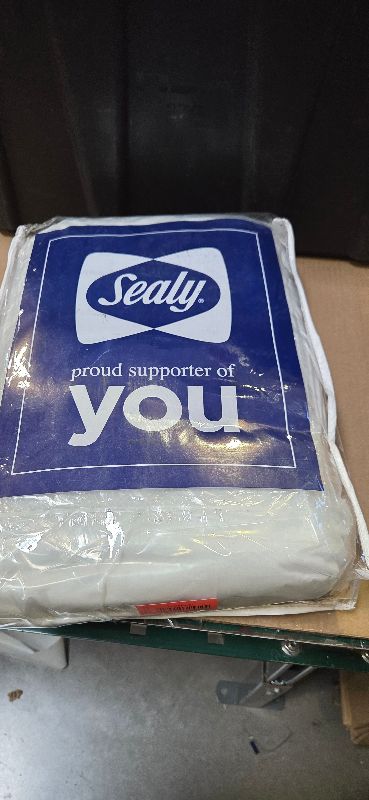 Photo 1 of Sealy Luxury 100% Cotton Soft Top Layer, High Loft Comfort EternaLoft Fiberfill, Durable Stretch Corners Mattresses 18 Inches Deep Machine Washable Fitted Mattress Pad, Queen Size, White
