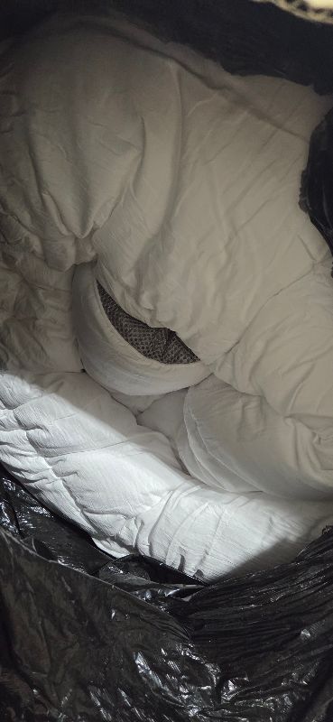 Photo 1 of 4 Inch Memory Foam Mattress Topper, Cooling Extra Thick 2000 GSM Pillow Top Mattress Pad for Back Pain Relief,Soft Breathable Mattress Cover for Fluffy Shredded Memory Foam Filled,(King,78“x80”)