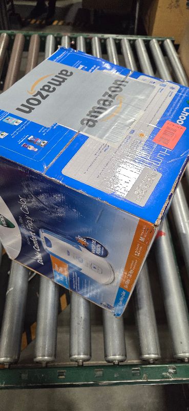 Photo 1 of Vicks Dual Comfort Cool + Warm Mist Humidifier for Bedrooms With Fusion Technology, Compatible with Vicks VapoPads and Vicks VapoSteam, White