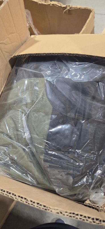 Photo 1 of Deekuiwi 33-Inch Collapsible Travel Dog Crate, Portable 4-Door Soft Kennel for Medium to Large Dogs, Chew-Proof Mesh Windows, Indoor/Outdoor Use, Foldable, with Storage Bag (Green)