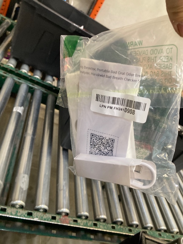 Photo 1 of Smart Oral Odor Freshening Detector, Portable Bad Oral Odor Breath Freshening Monitor with 32-bit CPU for Halitosis Detection - Instant VSCs Analyzer, Handheld Bad Breath Checker for Oral Hygiene Care