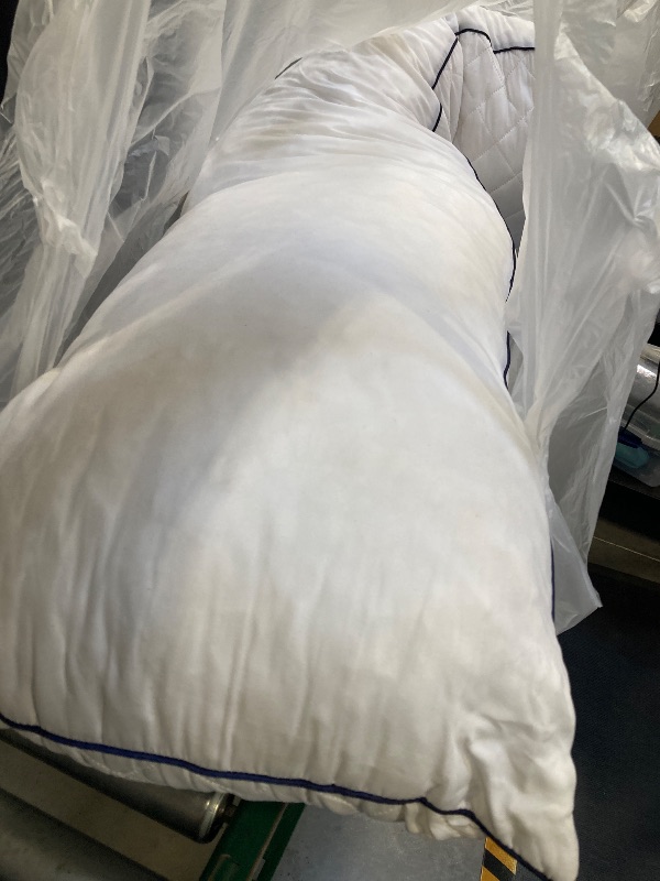 Photo 1 of 1 MIDDLE ONE Body Pillow, Memory Foam Body Pillows for Adults Sleeping, Long Pillow for Bed, Big Large Firm Full Body Pillow for Side Sleeper, 20x60 Inch (White)