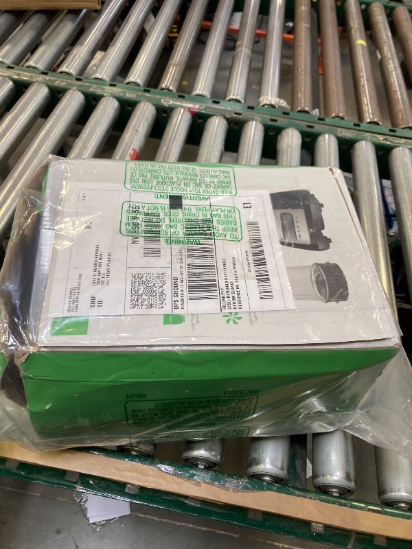 Photo 1 of GDOR Blender, 52 Oz Glass Jar, Multi-Function Kitchen Blender & Grinder Combo, 9 Functions with Shakes, Puree, Crush Ice, and Chop, Max 700W, Self Cleaning