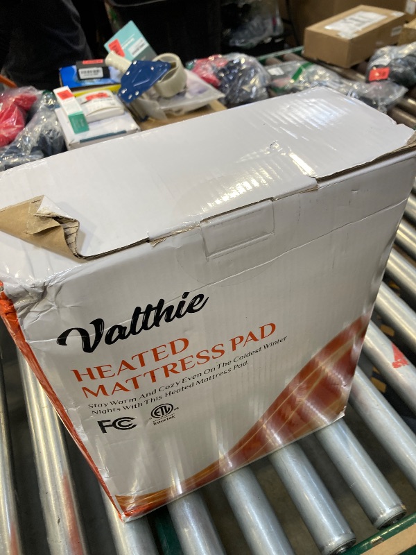 Photo 1 of Heated Mattress Pad King,Dual Controller Electric Mattress Pad with Preheat Functions,Bed Warmer with 12 Heat Settings & 1-12 Hours Auto Shut Off, Machine Washable(78"x80",White)