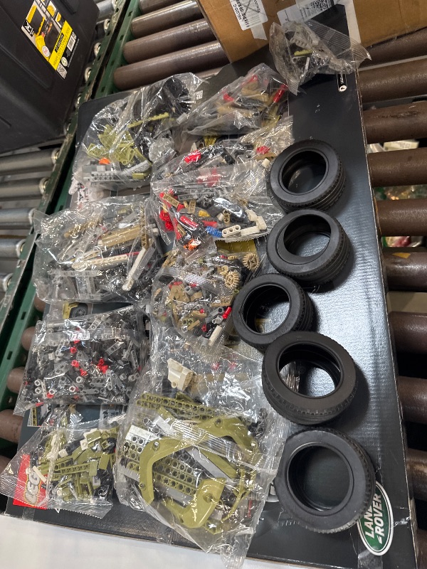 Photo 1 of LEGO Technic Land Rover Defender 42110 Building Kit (2573 Pieces)