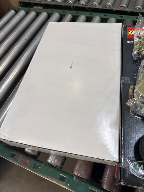 Photo 1 of LEGO Technic Land Rover Defender 42110 Building Kit (2573 Pieces)