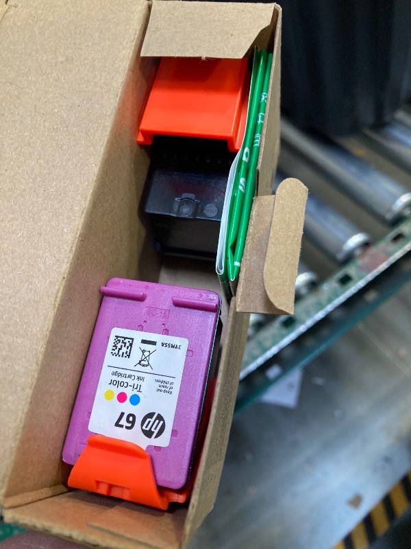 Photo 1 of 67 Ink Cartridges Black/Color Combo Pack Replacement for HP Ink 67 HP 67XL Ink Works for HP DeskJet 2855e 2827e 2800e 4255e 2755e 2700 4155e 4227e 2700e 2734e 2852e Envy 6055e 6000 6400 6455e Printer