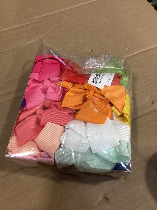 Photo 1 of CÉLLOT 40PCS 4.5 Inch Hair Bows for Girls Grosgrain Ribbon Toddler Hair Accessories with Alligator Clips for Baby Girls Toddlers Kids in Pairs
